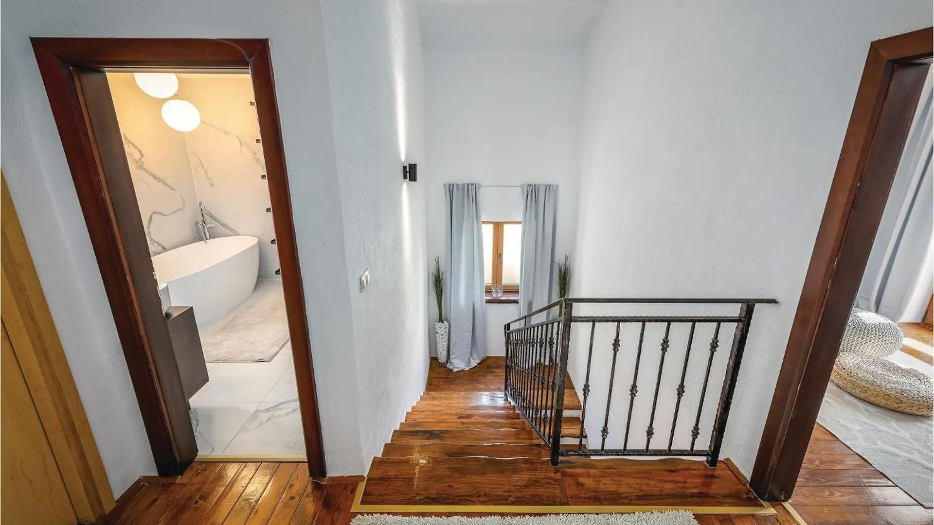 Nice Home In Cabrunici With Wifi Holiday home
